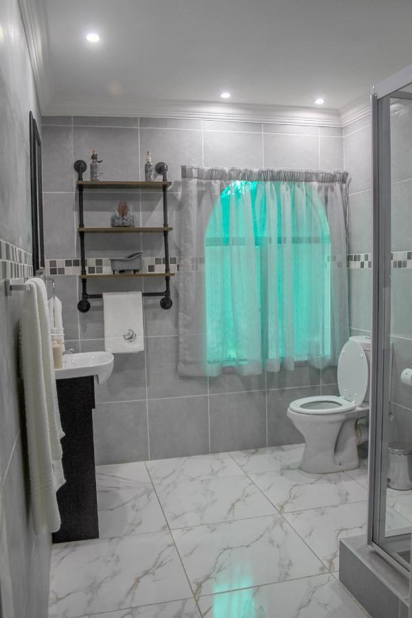 Villa La Sola B&B And Self-Catering 博克斯堡 外观 照片